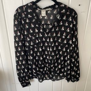 tie bottom long sleeve blouse w/ cats